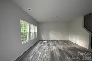 5146 Mark Dr NE, Hickory, NC 28601 - Photo 5