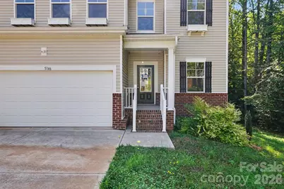 5146 Mark Drive NE, Hickory, NC 28601 - Photo 7