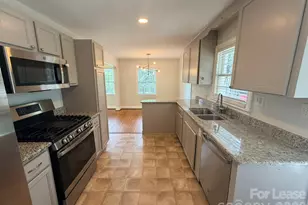 1411 Richland Dr, Charlotte, NC 28205 - Photo 13