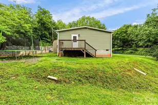 395 Old US 19 23 Hwy, Candler, NC 28715 - Photo 23