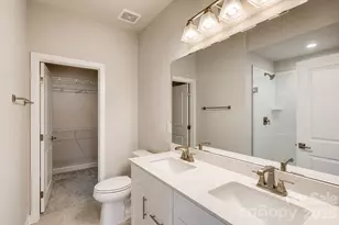 658 Uwharrie River Rd, Charlotte, NC 28211 - Photo 19