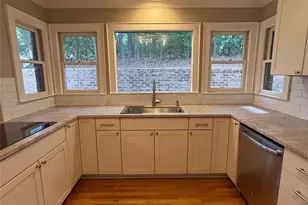 7434 Newmans Ln, Charlotte, NC 28270 - Photo 9