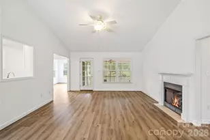748 Chipmeadow Ln, York, SC 29745 - Photo 9