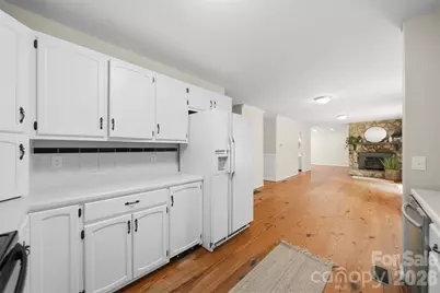 131 Fox Runn Drive, Granite Falls, NC 28630 - Photo 15