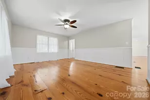 131 Fox Runn Dr, Granite Falls, NC 28630 - Photo 7