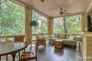 223 N Brackenbury Ln, Charlotte, NC 28270 - Photo 31