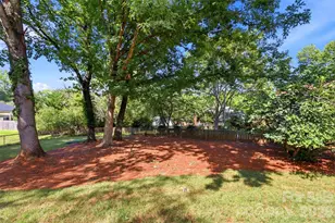 8115 Knollbrook Dr, Charlotte, NC 28270 - Photo 37