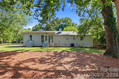 8115 Knollbrook Drive, Charlotte, NC 28270 - Photo 41