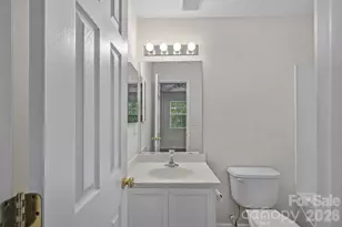 10822 Holly Ridge Blvd, Charlotte, NC 28216 - Photo 13