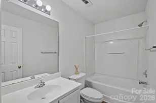 10822 Holly Ridge Blvd, Charlotte, NC 28216 - Photo 17