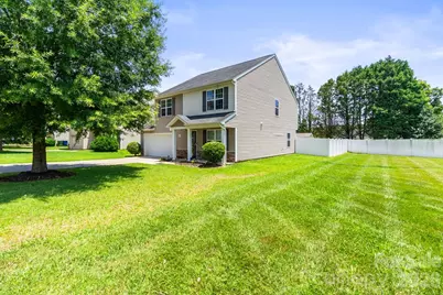 9224 Carrot Patch Drive, Charlotte, NC 28216 - Photo 3