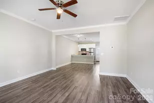 3939 Newhall Dr, Hickory, NC 28601 - Photo 5
