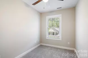 3939 Newhall Dr, Hickory, NC 28601 - Photo 23
