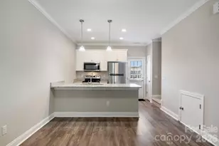 3939 Newhall Dr, Hickory, NC 28601 - Photo 9