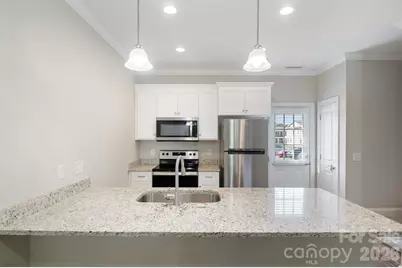 3939 Newhall Drive, Hickory, NC 28601 - Photo 13