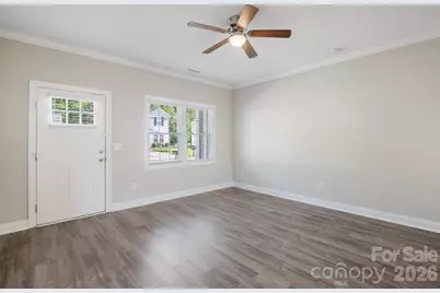 3939 Newhall Drive, Hickory, NC 28601 - Photo 7
