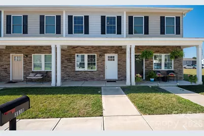 3939 Newhall Drive, Hickory, NC 28601 - Photo 1