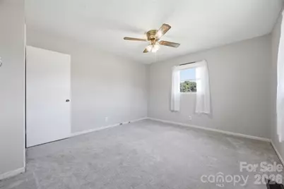 1515 Dallas Cherryville Highway, Dallas, NC 28034 - Photo 17
