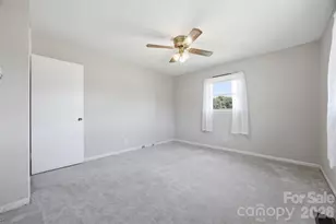 1515 Dallas Cherryville Hwy, Dallas, NC 28034 - Photo 17
