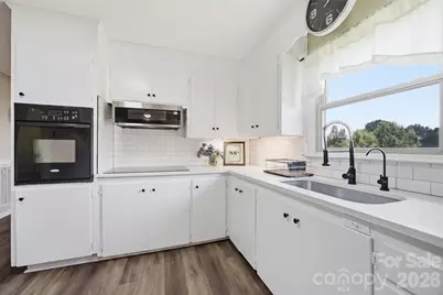 1515 Dallas Cherryville Highway, Dallas, NC 28034 - Photo 13