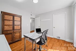 2600 Park Rd, Charlotte, NC 28209 - Photo 21