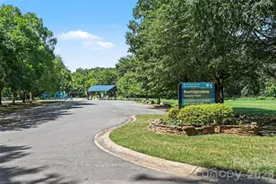 7505 Hawkstand Ln, Charlotte, NC 28210 - Photo 33