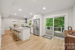 7505 Hawkstand Ln, Charlotte, NC 28210 - Photo 9