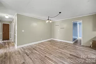 202 W Debby Dr, Shelby, NC 28152 - Photo 17