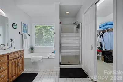 10010 Drawbridge Drive, Charlotte, NC 28215 - Photo 13