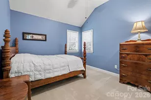 10010 Drawbridge Dr, Charlotte, NC 28215 - Photo 15