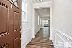 9328 Glenburn Ln, Charlotte, NC 28278 - Photo 3