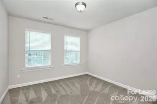 9328 Glenburn Ln, Charlotte, NC 28278 - Photo 17