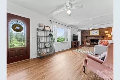 340 Tigerville Road, Travelers Rest, SC 29690 - Photo 7