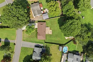 416 King John Cir, Gastonia, NC 28056 - Photo 31