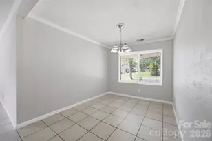 416 King John Cir, Gastonia, NC 28056 - Photo 11