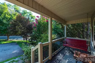 43 Flynn Branch Rd, Asheville, NC 28804 - Photo 27