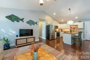 43 Flynn Branch Rd, Asheville, NC 28804 - Photo 9