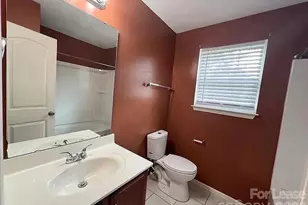 4828 Lynn Lee Cir, Charlotte, NC 28269 - Photo 11