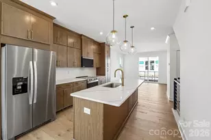 4038 Sophia Dr, Charlotte, NC 28217 - Photo 5