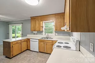 1557 Branchville Rd, Shelby, NC 28150 - Photo 11