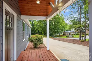 1515 Berkley St SW, Lenoir, NC 28645 - Photo 7