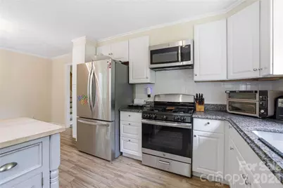 6337 Welford Road, Charlotte, NC 28211 - Photo 11
