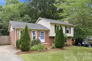 6337 Welford Rd, Charlotte, NC 28211 - Photo 3