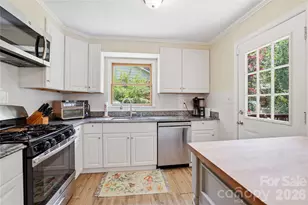 6337 Welford Rd, Charlotte, NC 28211 - Photo 13