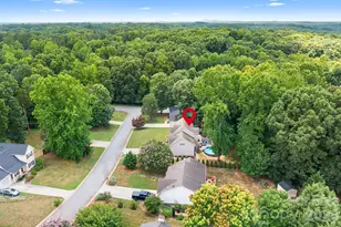 142 Valley Glen Dr, Troutman, NC 28166 - Photo 35