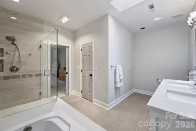 7701 Walthall Court, Charlotte, NC 28210 - Photo 31