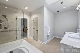 7701 Walthall Ct, Charlotte, NC 28210 - Photo 31