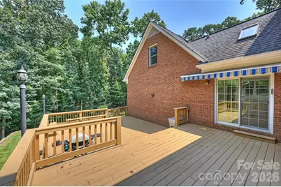 7701 Walthall Court, Charlotte, NC 28210 - Photo 39