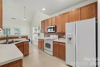 10729 Yellow Tail Court, Charlotte, NC 28270 - Photo 11