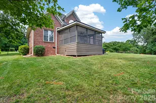 106 Spinnaker Bay Ln, Lake Wylie, SC 29710 - Photo 45